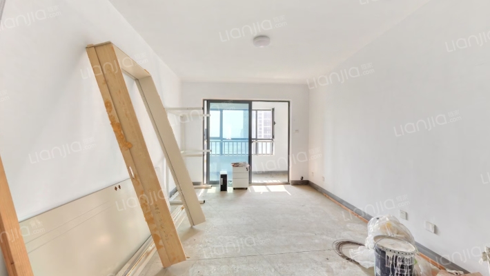 新港家园二手房实景图