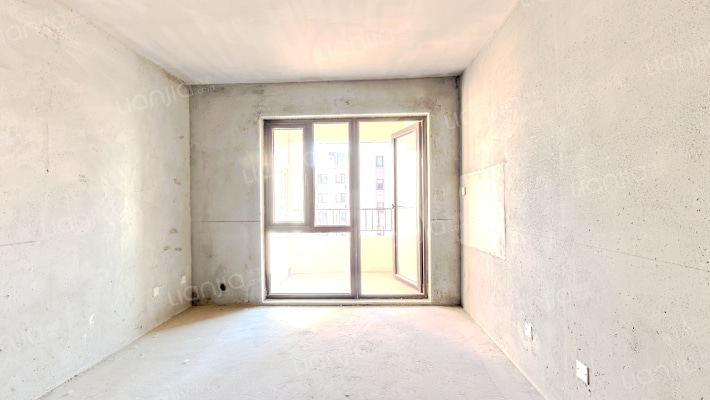 霸州佳兆业悦峰二手房实景图