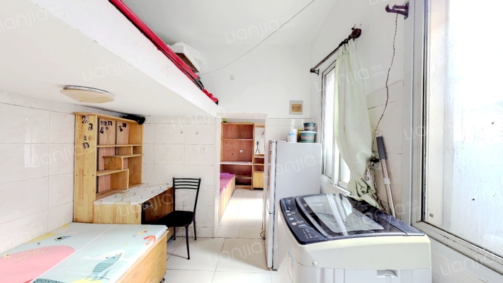 民主里二手房实景图