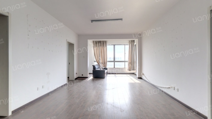 绣景雅苑二手房实景图