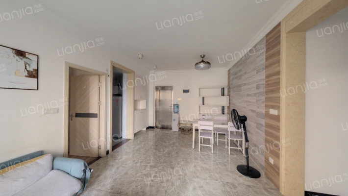 金逸名轩二手房实景图