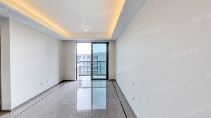 湖境观岚湾二手房实景图