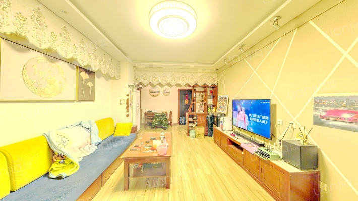 盛龙广场2号地二手房实景图