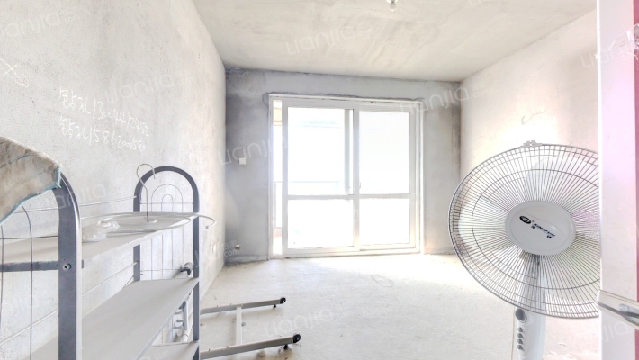 奥莱福邸二手房实景图