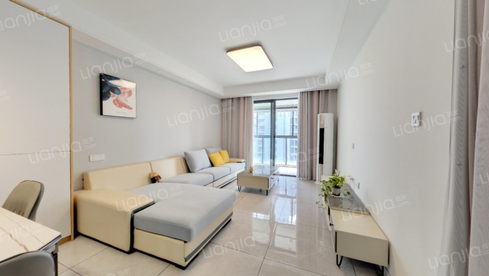 华丽家族太湖汇景三期二手房实景图