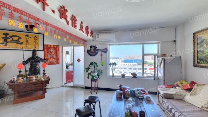 香槟小镇二手房实景图