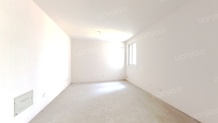 阳澄湖畔花苑三区二手房实景图