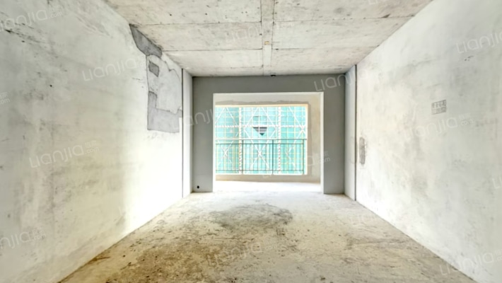 东风湖景苑二手房实景图