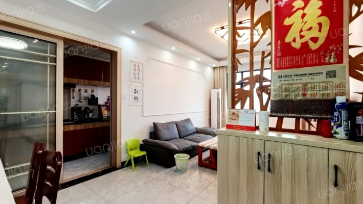 龙骧华城二手房实景图