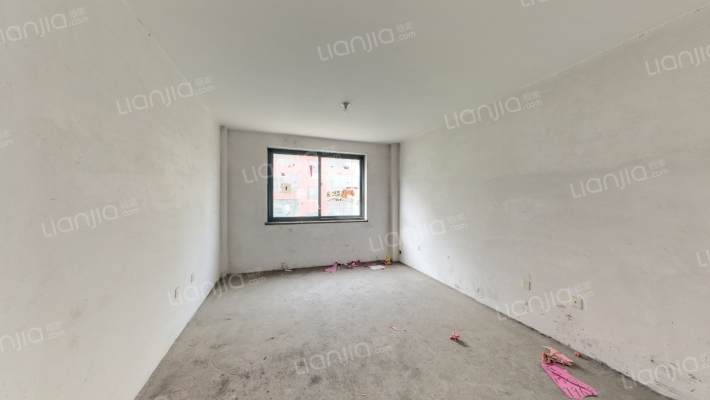 银泰名都花园二手房实景图