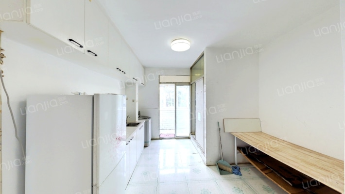 世众宏厦家园二手房实景图