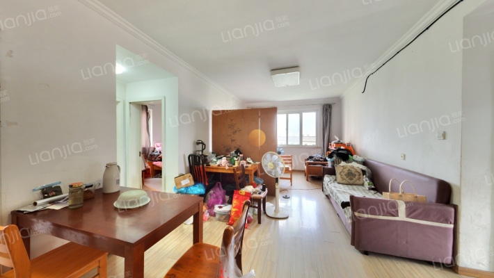 领秀金品花苑二手房实景图