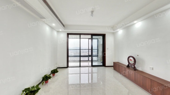 引江佳园二手房实景图