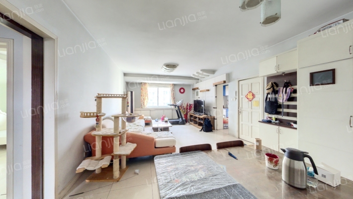 红波公寓二手房实景图