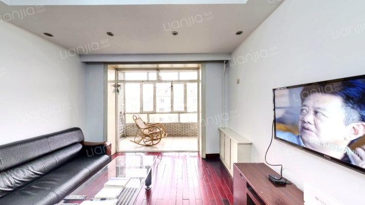 泰山小区二手房实景图