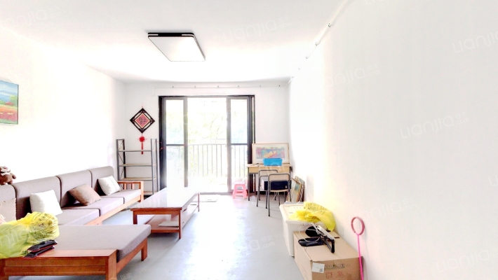 学院小区二手房实景图