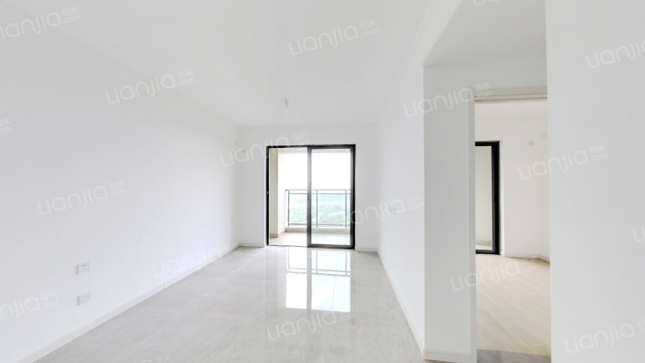 彰泰白鹭湾二手房实景图