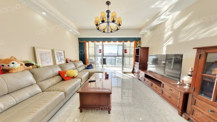 明泰苑二手房实景图