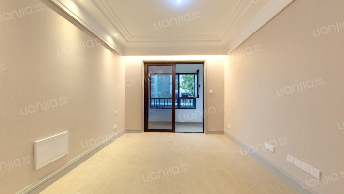 融创城融臻园二手房实景图