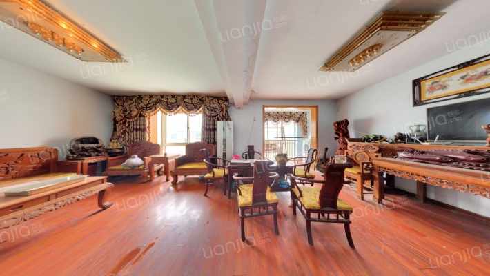 东郡蓝湾二手房实景图