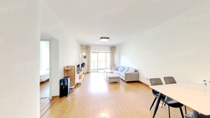 天耀湖畔二手房实景图