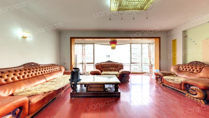 隆骊园二手房实景图