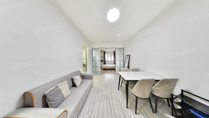 明秀秀山苑二手房实景图