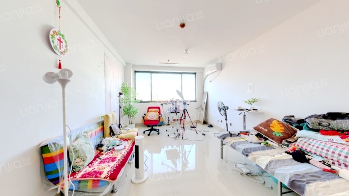 青辰国际二手房实景图