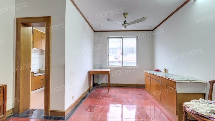 梅花路138弄二手房实景图