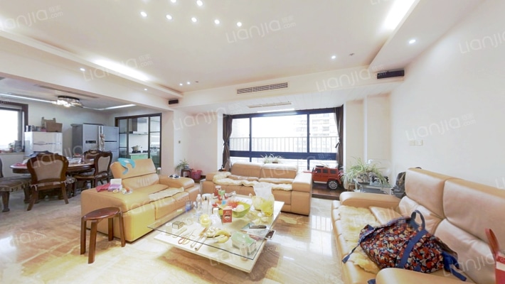 人和嘉园二手房实景图