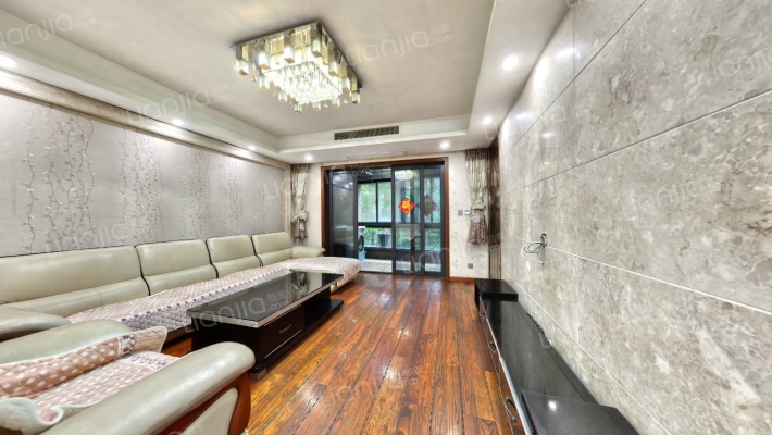 绿城风华苑二手房实景图