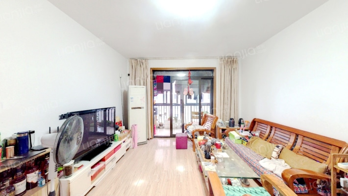 静安曙光雅苑二手房实景图