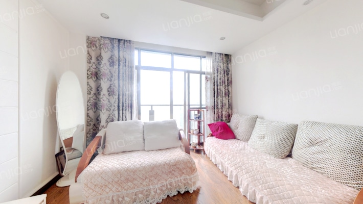 万科公园5号二手房实景图