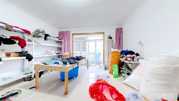 凯旋路1596号二手房实景图