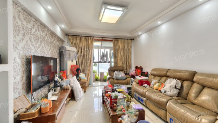 伟业迎春乐家二手房实景图