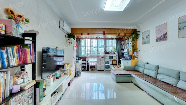 雅景居二手房实景图