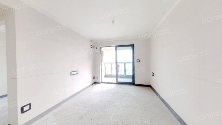 保利天珺二手房实景图