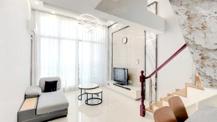 星河传说迪纳公寓二手房实景图