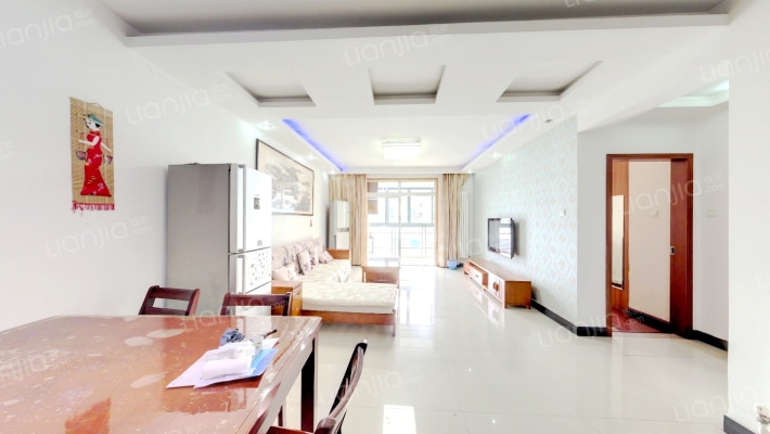 海亚当代二手房实景图