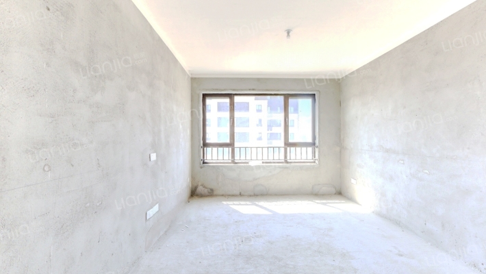 海玥名邸二手房实景图