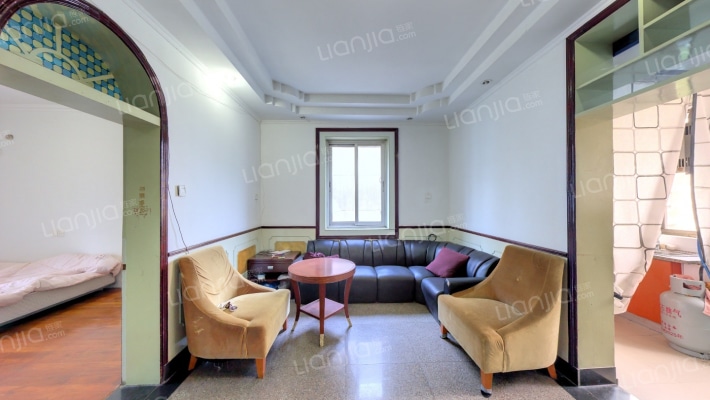 假山路小区二手房实景图