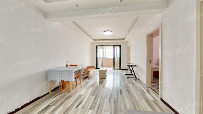 怡景苑二手房实景图