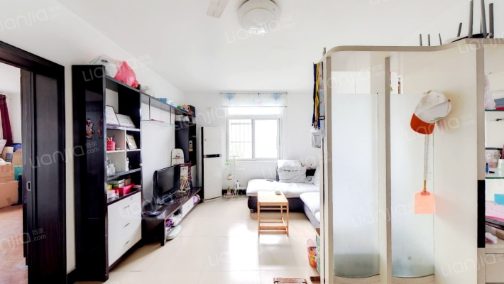 南凌小区B区二手房实景图