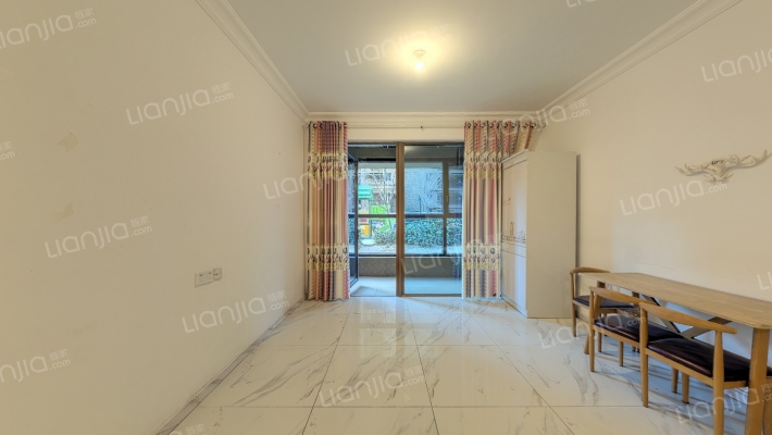 驿城碧桂园二期汇景峰二手房实景图