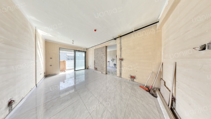 天悦二手房实景图