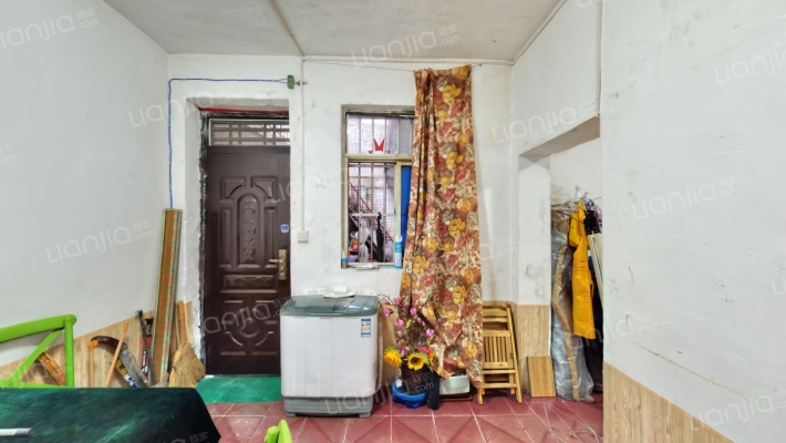 东大院176号二手房实景图