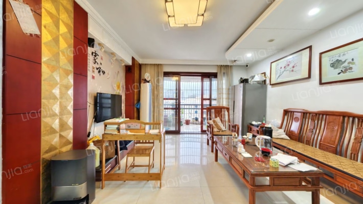 愉园新苑二手房实景图