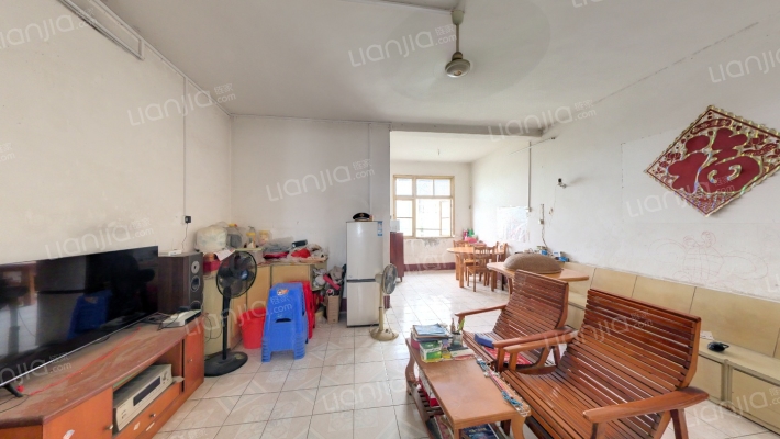 海源水产公司秀灵路27号小区二手房实景图