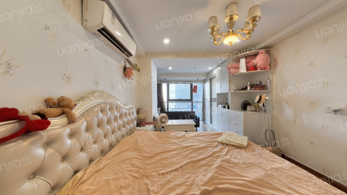 盛泽国贸中心二手房实景图