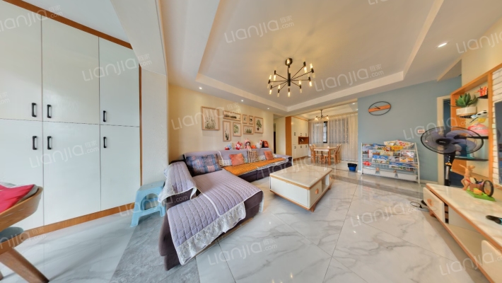 城投润城二手房实景图